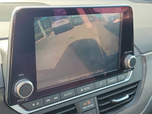 Certified 2024 Nissan Altima 2.5 SV image 31