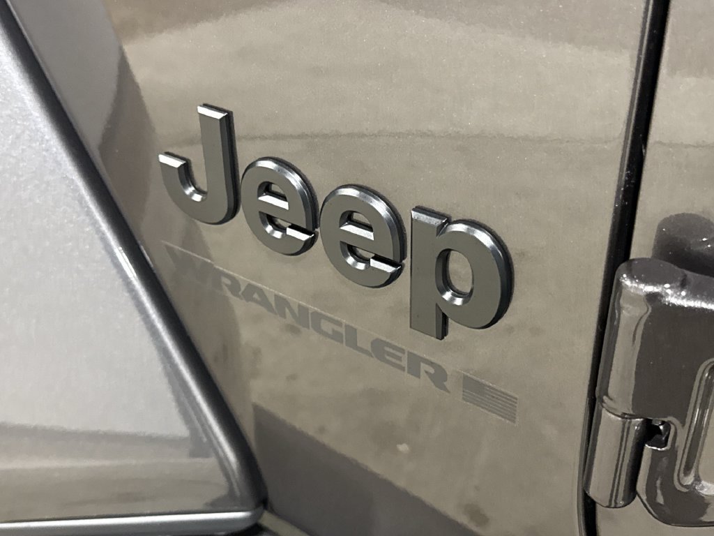 New 2026 Jeep Wrangler Unlimited Sahara AWD/4WD image 24