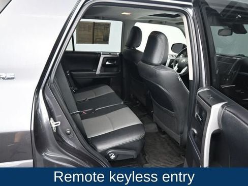Used 2022 Toyota 4Runner SR5 Premium w/ Moonroof Package AWD/4WD image 14