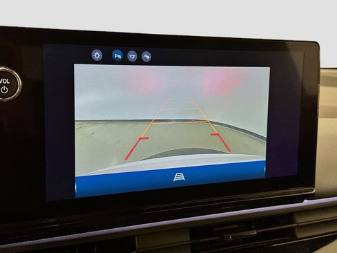 Used 2025 Honda Prologue Touring image 23