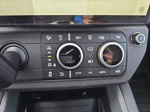 Used 2026 Land Rover Defender 110 S AWD/4WD image 22