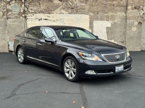 Used 2008 Lexus LS 600h L AWD/4WD image 2