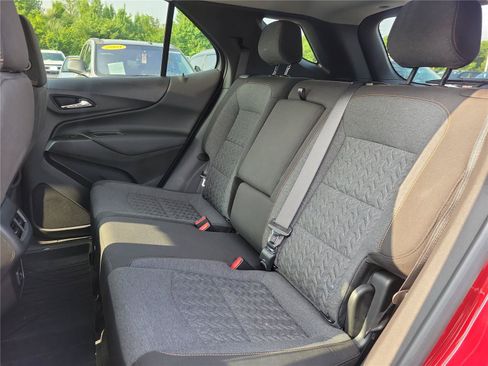 Used 2024 Chevrolet Equinox LT w/ LPO, Floor Liner Package FWD image 12