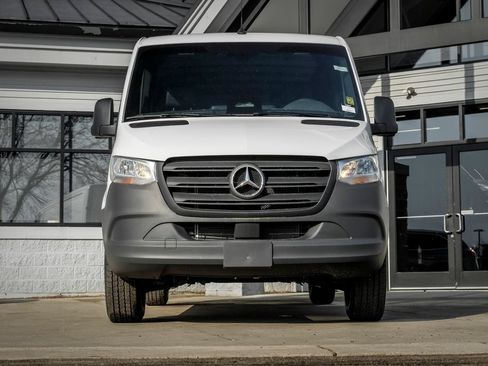 Used 2026 Mercedes-Benz Sprinter 2500 image 5