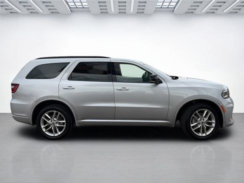 Used 2024 Dodge Durango GT AWD/4WD image 8