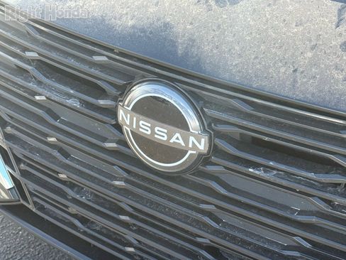 Used 2024 Nissan Altima 2.5 SV image 7