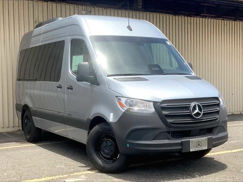 New 2025 Mercedes-Benz Sprinter 2500 image 2