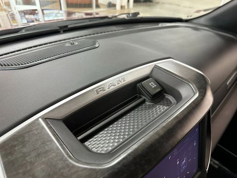 Certified 2022 RAM 1500 Big Horn image 36