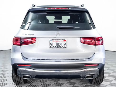 Certified 2026 Mercedes-Benz GLB 250 image 11