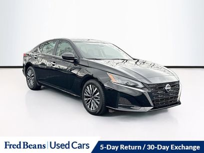 Used 2025 Nissan Altima 2.5 SV