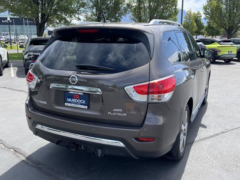 Used 2015 Nissan Pathfinder Platinum AWD/4WD image 8