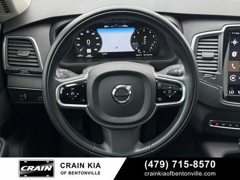 Used 2020 Volvo XC90 T6 Momentum AWD/4WD image 14