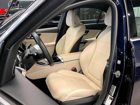 Certified 2022 Mercedes-Benz C 300 4MATIC Sedan image 17