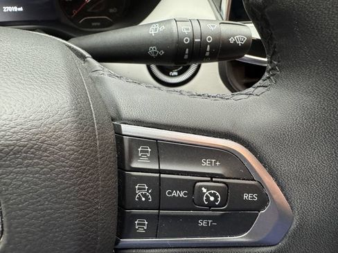 Used 2023 Jeep Compass Limited AWD/4WD image 15