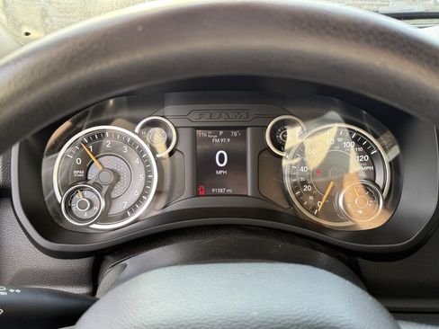 Used 2019 RAM 2500 Big Horn image 18