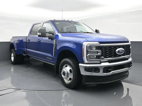 Used 2026 Ford F350 Lariat w/ Lariat Ultimate Package AWD/4WD image 1