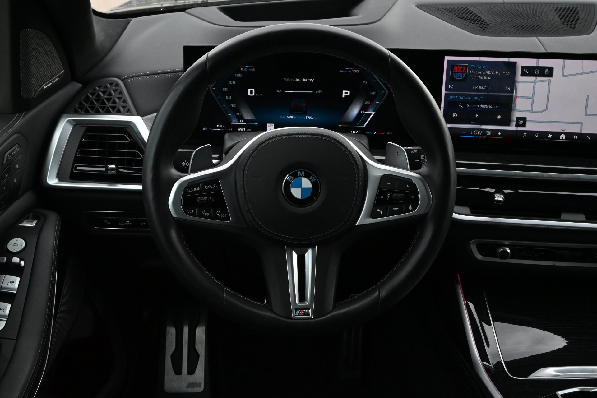 Used 2025 BMW X7 M60i AWD/4WD image 11