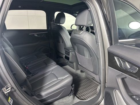 Certified 2025 Audi Q7 3.0T Premium Plus w/ Premium Plus Package image 12