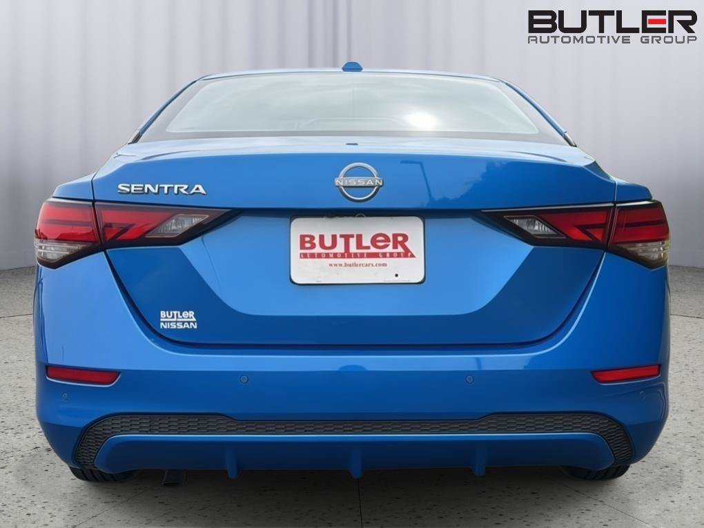 Used 2025 Nissan Sentra SV FWD image 5