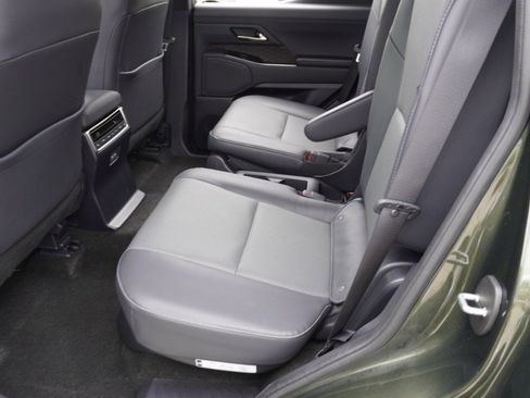 Used 2025 Lexus GX 550 AWD/4WD image 32