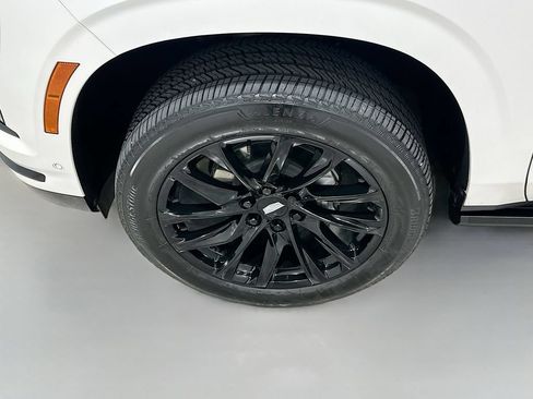 Used 2025 Cadillac Escalade Premium Luxury w/ Touring Package RWD image 35