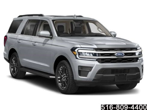 Used 2023 Ford Expedition XLT AWD/4WD image 7