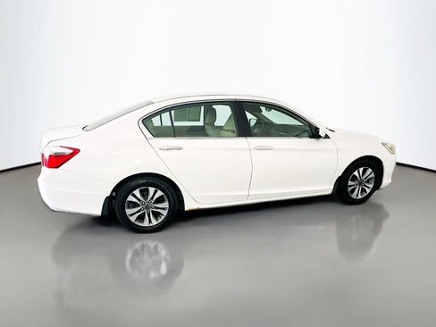 Used 2014 Honda Accord LX image 8