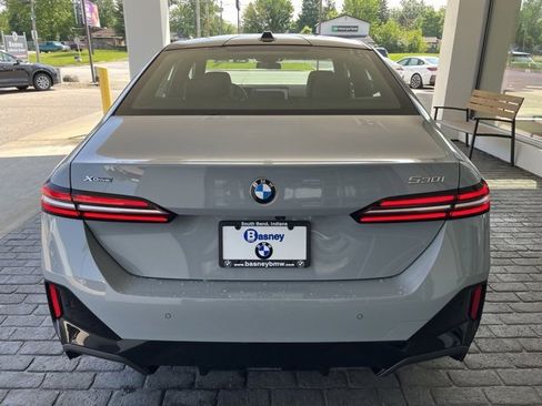 Certified 2024 BMW 530i xDrive w/ M Sport Package image 4