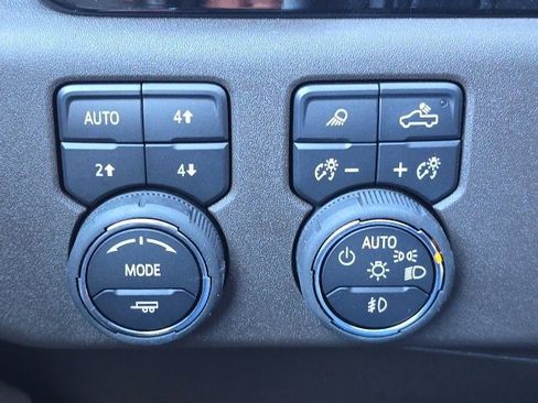 New 2025 Chevrolet Silverado 3500 LTZ w/ LTZ Convenience Package image 33