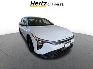 Used 2025 Kia K4 LXS video 1