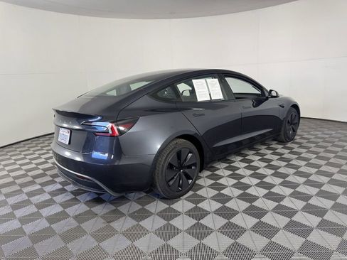 Used 2025 Tesla Model 3 Long Range image 29