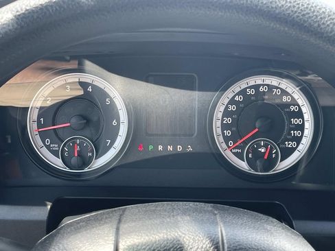 Used 2014 RAM 1500 Express w/ Black Ram 1500 Express Group RWD image 26