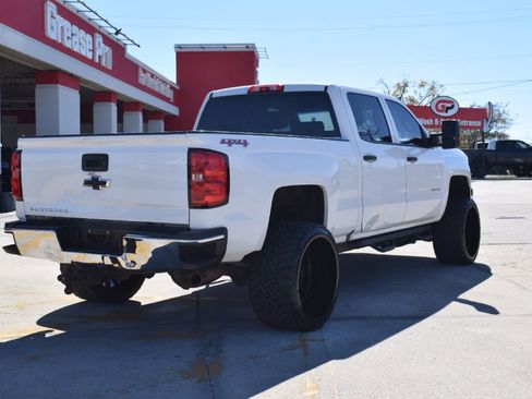 Used 2017 Chevrolet Silverado 2500 W/T w/ WT Convenience Package image 3