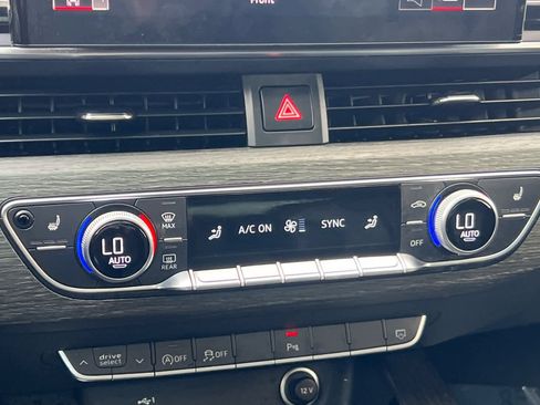 Used 2022 Audi A4 2.0T Premium Plus image 21