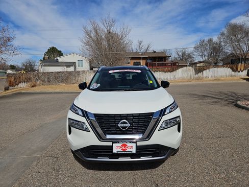 Used 2023 Nissan Rogue SL w/ SL Premium Package image 5
