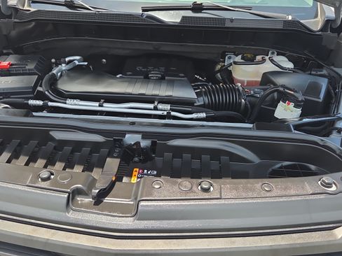 Used 2025 Chevrolet Silverado 1500 Custom w/ Turbomax Blackout Package RWD image 19