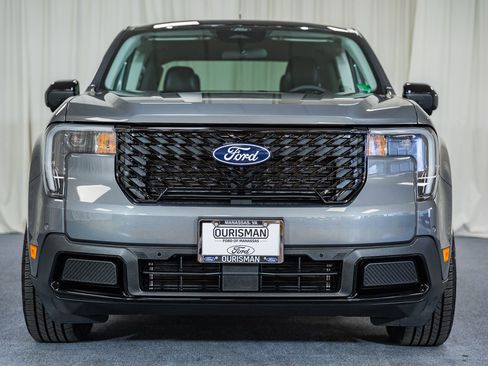 Certified 2026 Ford Maverick Lariat w/ Black Appearance Package image 2