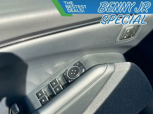 Used 2023 Ford Mustang Mach-E Premium image 18