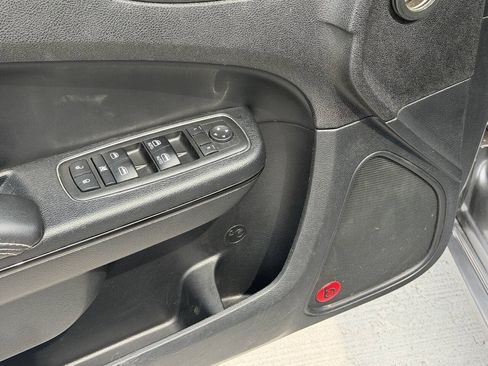 Used 2014 Chrysler 300 S AWD/4WD image 13