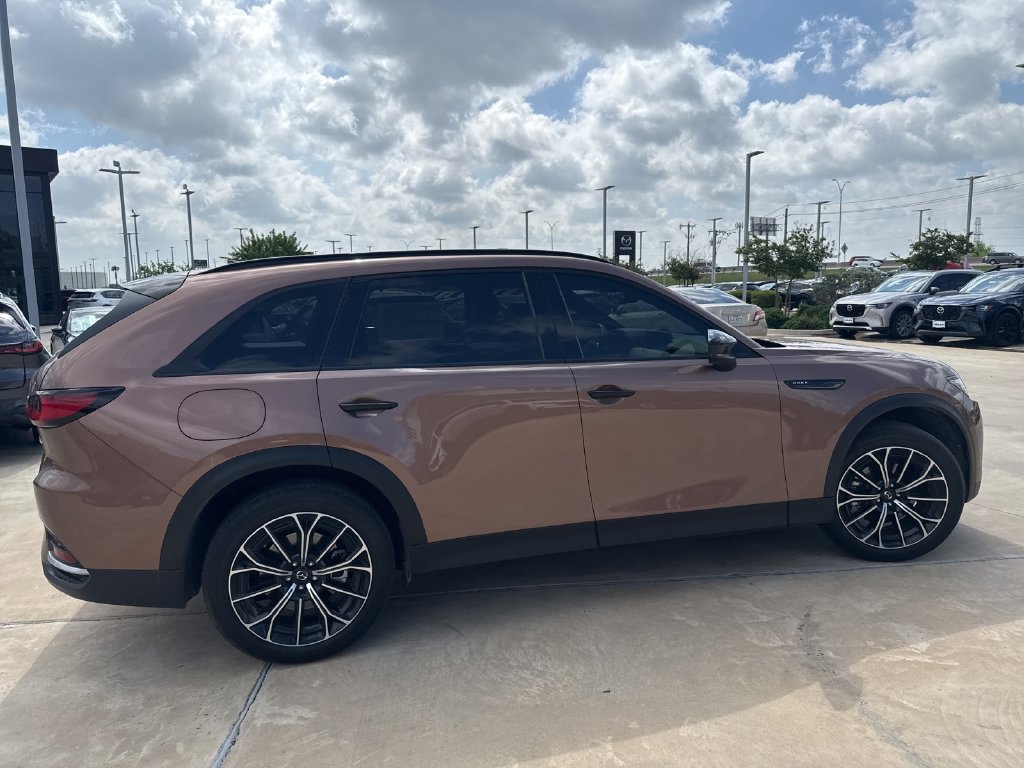Used 2025 MAZDA CX-70 Plug-In Hybrid w/ Premium Plus AWD/4WD image 9