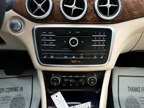 Used 2016 Mercedes-Benz GLA 250 4MATIC image 22