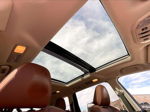 Used 2020 Subaru Ascent Touring w/ Popular Package #3 image 22