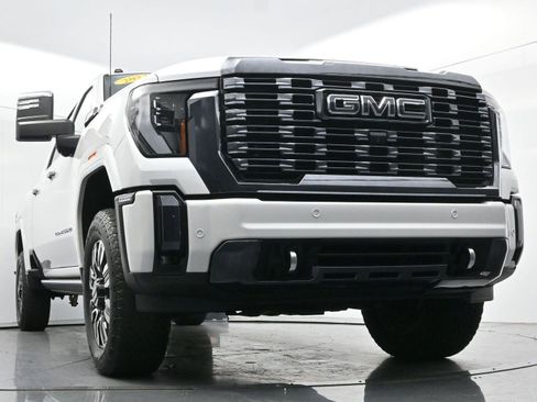 Used 2024 GMC Sierra 2500 Denali Ultimate image 50