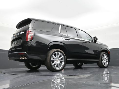 Used 2024 Chevrolet Tahoe High Country w/ Premium Package AWD/4WD image 24