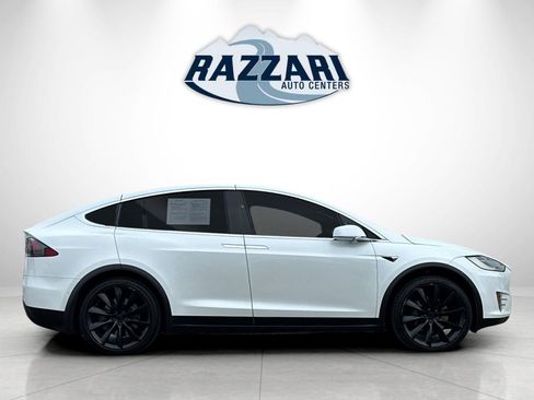 Used 2020 Tesla Model X Long Range image 2