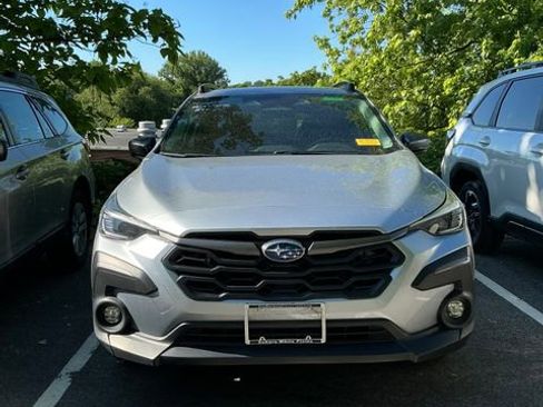 Used 2024 Subaru Crosstrek 2.5i Limited AWD/4WD image 1