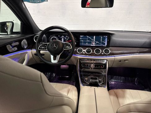 Used 2019 Mercedes-Benz E 300 image 53