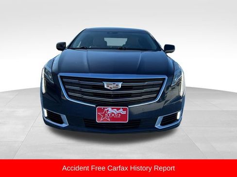 Used 2018 Cadillac XTS Premium Luxury image 2