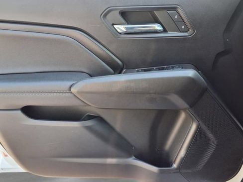 Used 2023 Chevrolet Colorado LT w/ LT Convenience Package AWD/4WD image 22