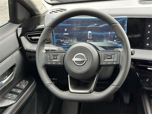 New 2026 Nissan Kicks SR w/ SR Premium Package image 18